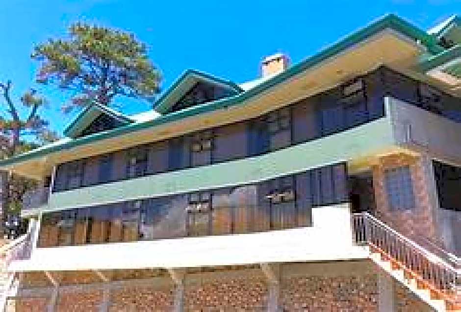 RedDoorz Hostel @ Baguio Tourist Cabin