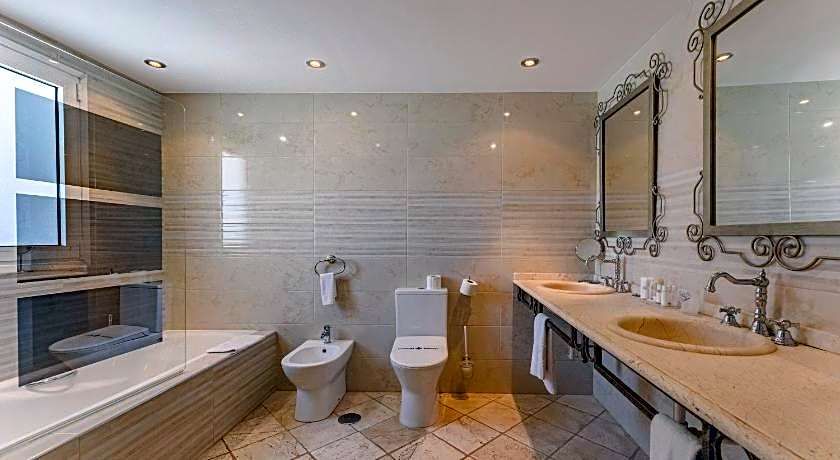 Hotel Flamingo Suites