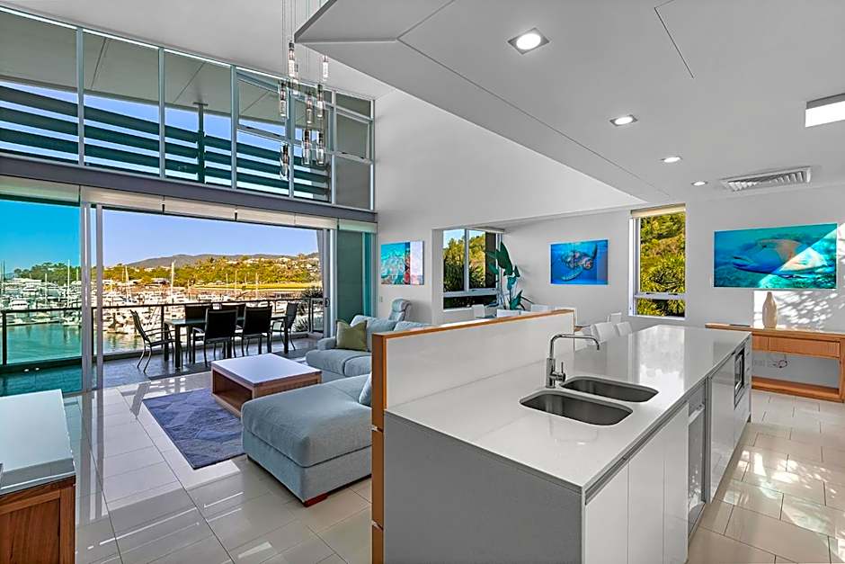 Peninsula Airlie Beach