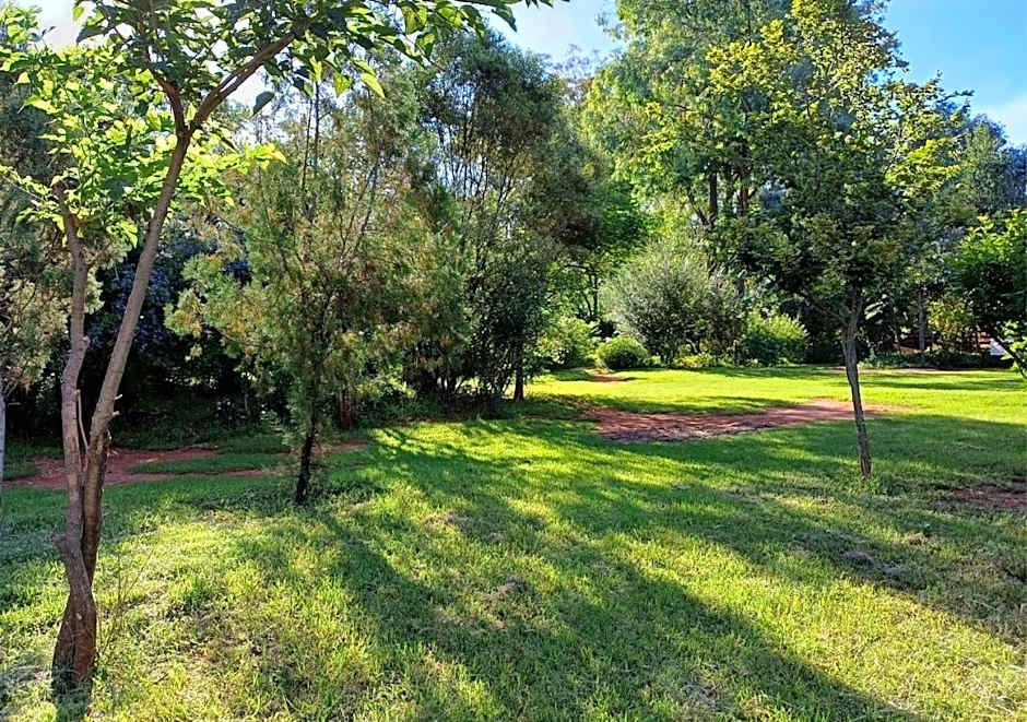 Woodland Gardens Self-Catering & Pet-Friendly Lodge