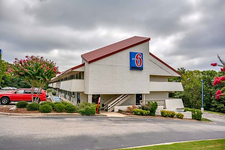 Motel 6-Birmingham, AL