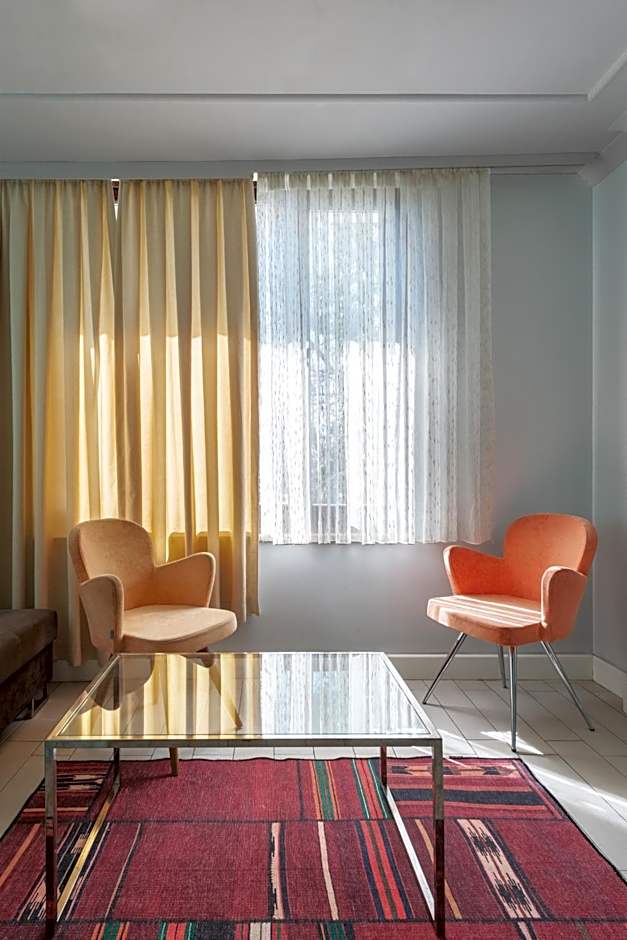 Delight Deluxe Aparts