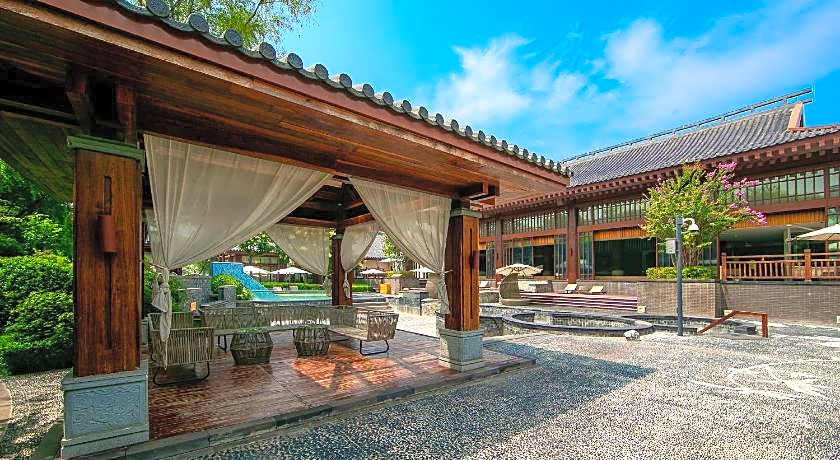 Angsana Xian Lintong Hotel