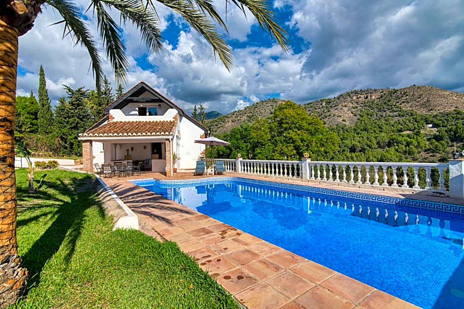 Villa Morera Bed & Breakfast
