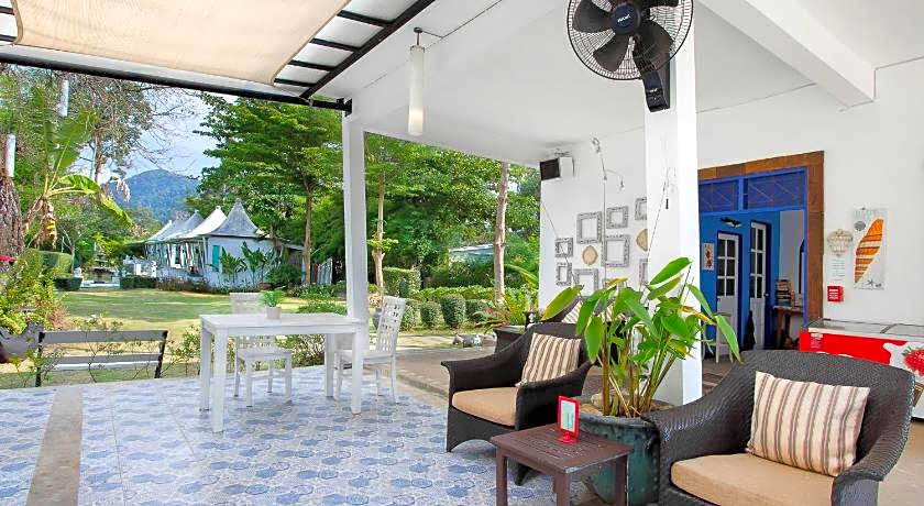 The White Knot Koh Chang