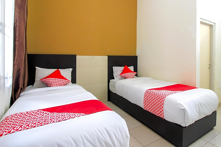 OYO 962 Family Homestay