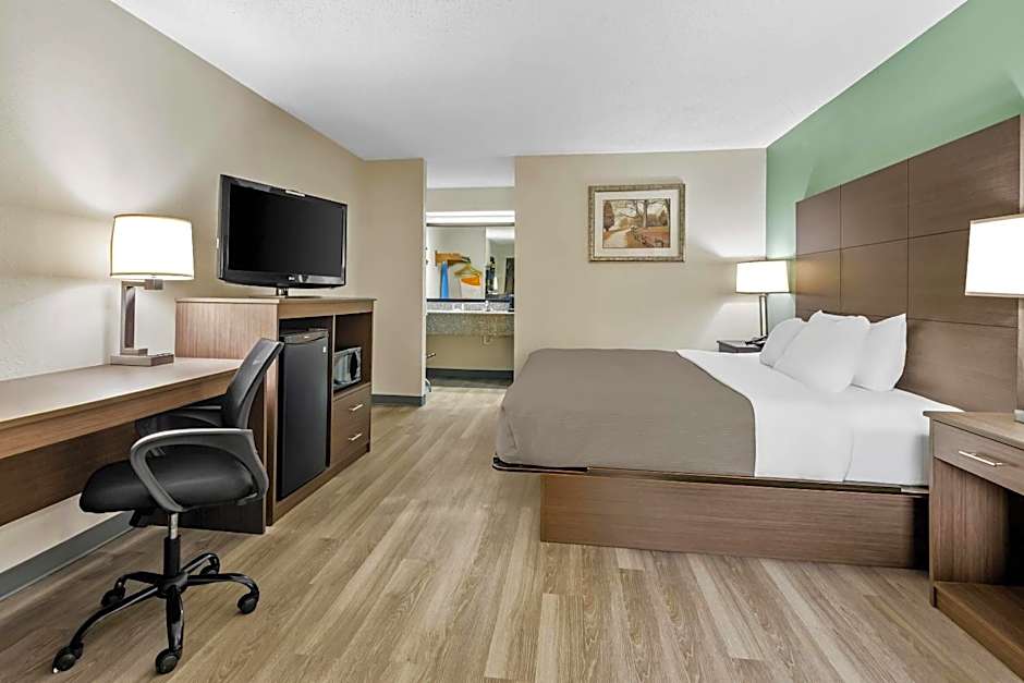 Quality Inn Hillsville