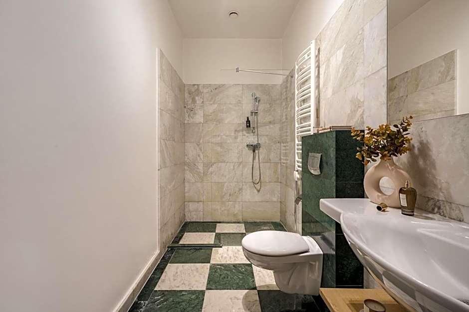 Grottger Luxury Boutique Hotel City