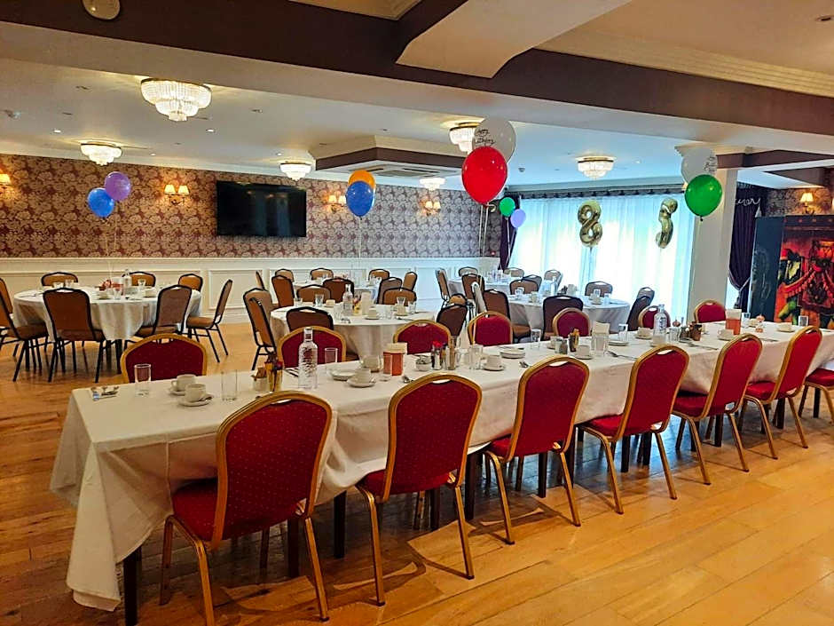 Connemara Lake Hotel