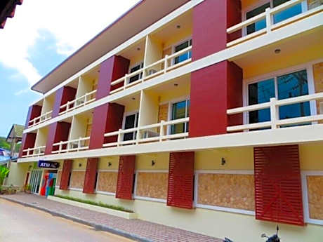Phangan Pearl Hostel