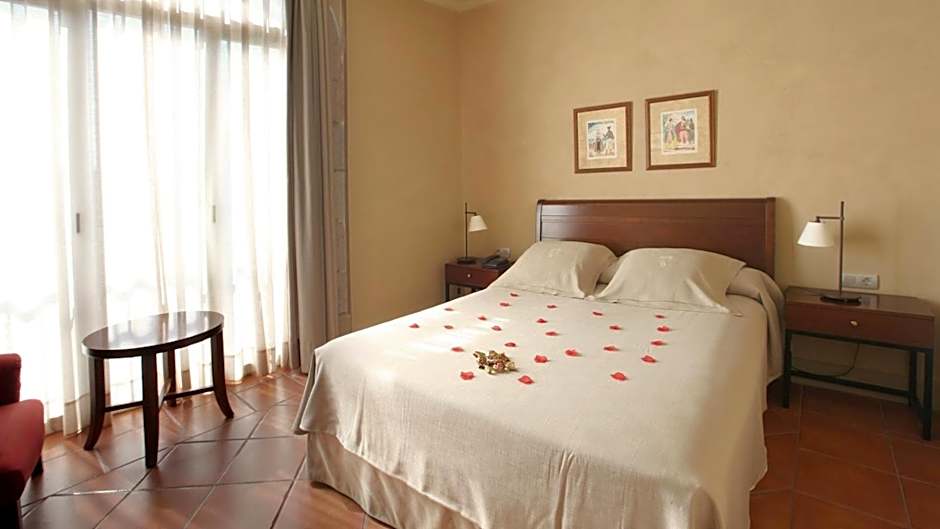 Bremon Boutique Hotel by Duquesa Hotels Collection