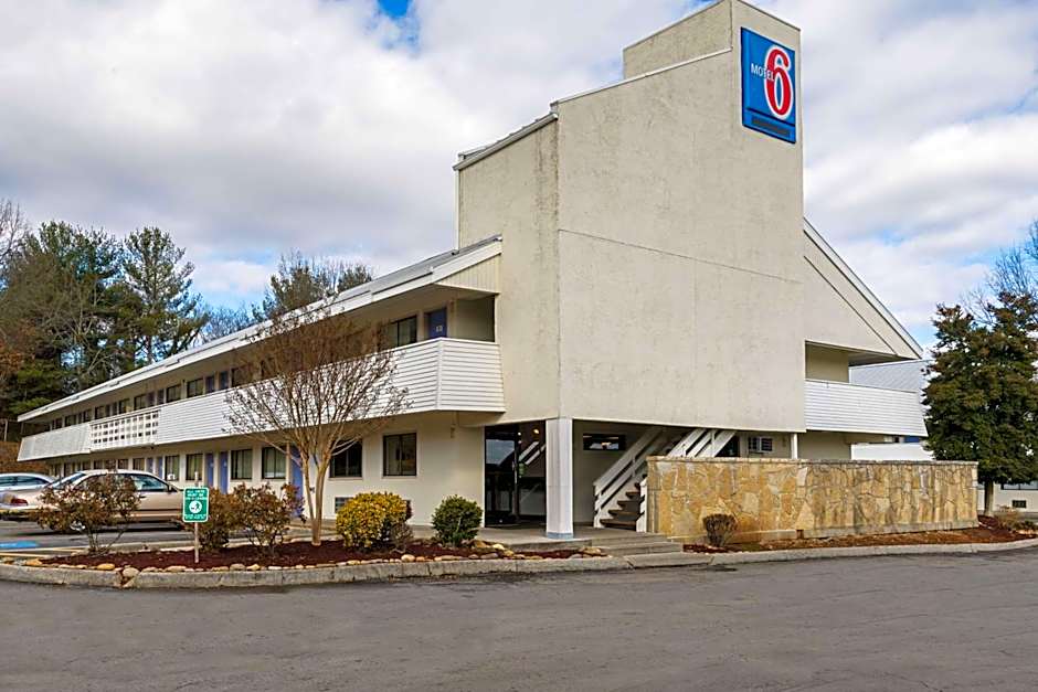 Motel 6-Knoxville, TN - North