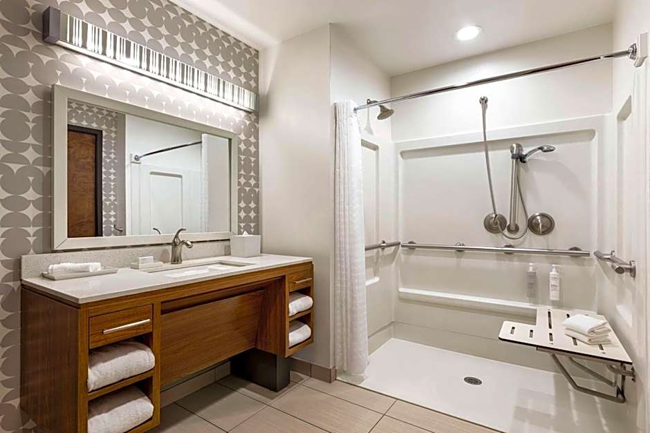 Home2 Suites By Hilton New York Long Island City/ Manhattan View