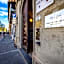 Maison Pitti Florence