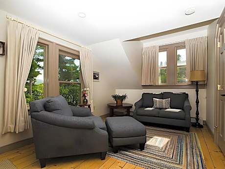 Birch Room-Double room-Ensuite-Superior-Mountain View