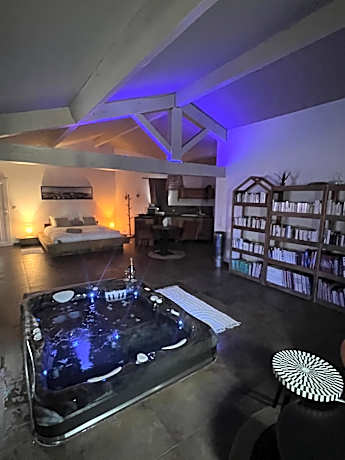Lofts avec Jacuzzi privatif - Spa Romantique - Bouzigues