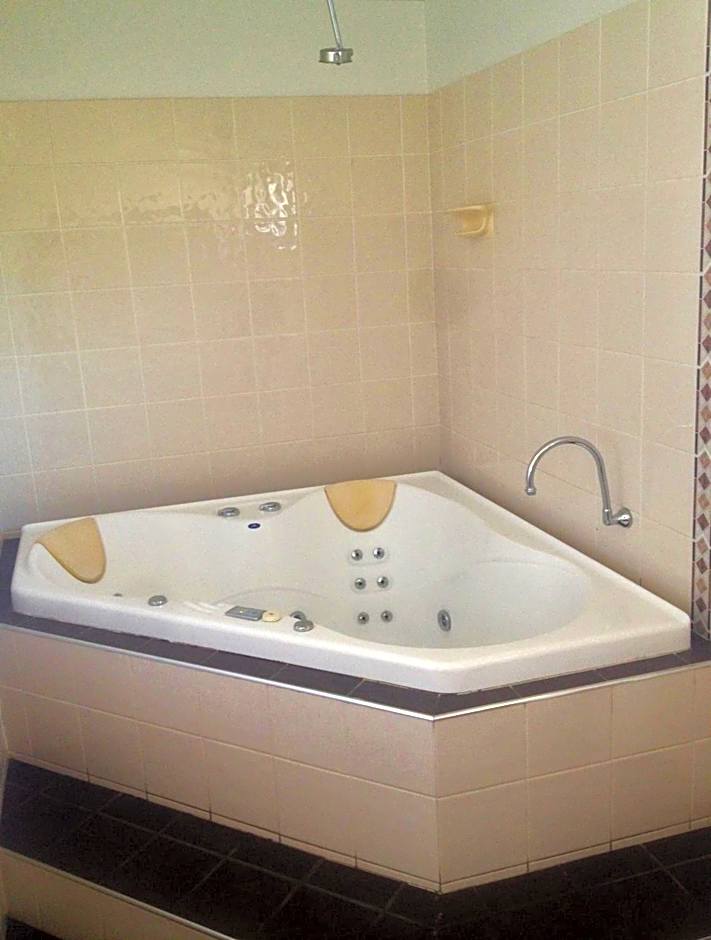 The Gallery Motor Inn