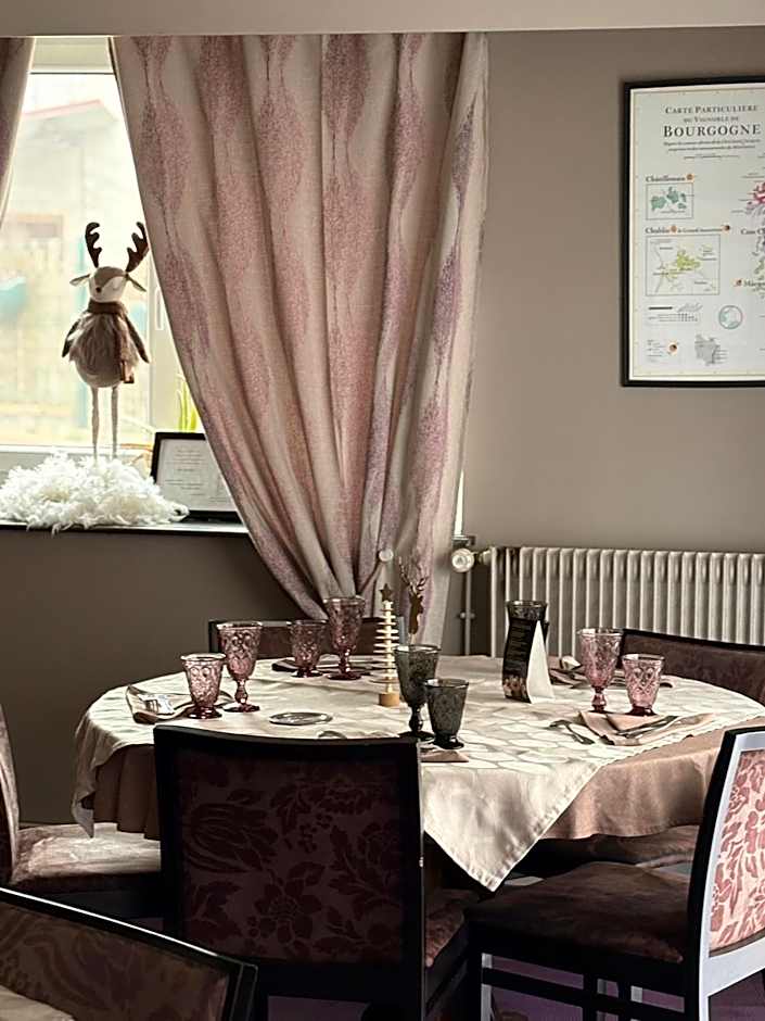 Hotel Restaurant SPA "Le Relais Des Moines - Logis Hôtels Restaurants"