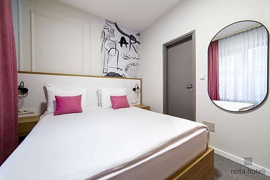 Hotel Astra Old Town