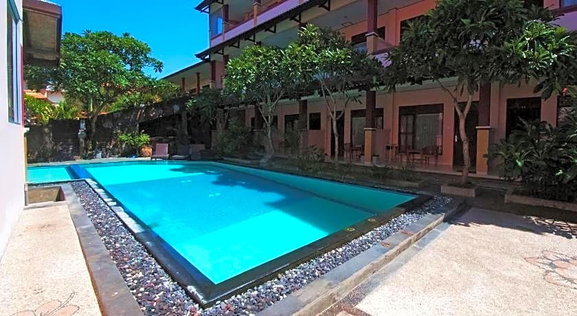 Pesona Beach Inn