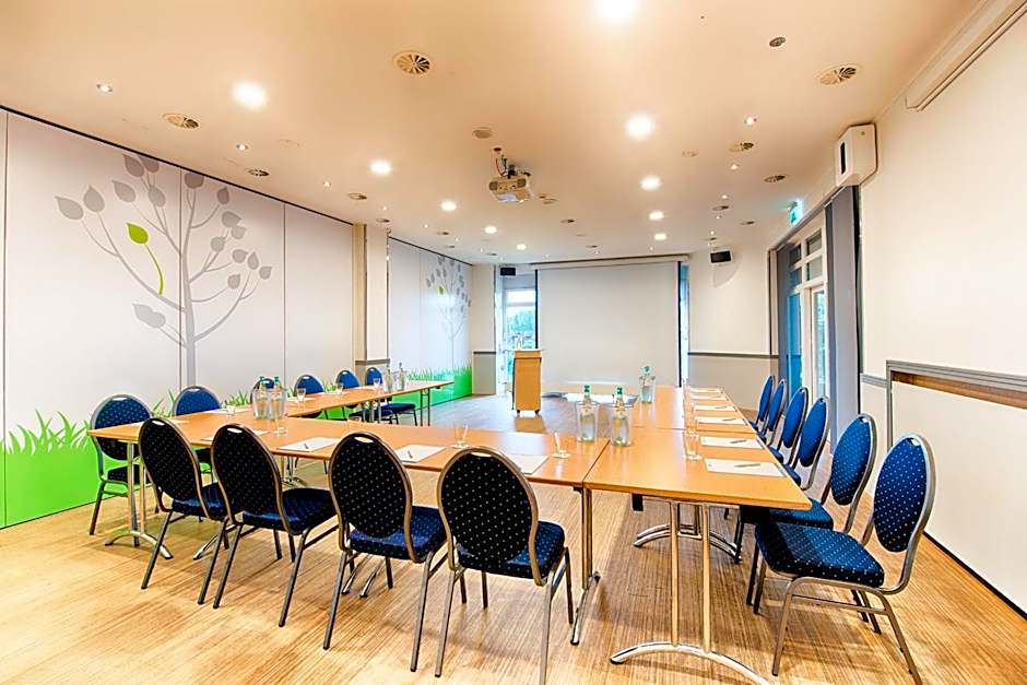 Garner Hotel Stuhr - Bremen A1 by IHG