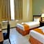 OYO 187 The Maxwell Hotel