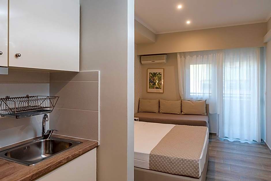 Ammos Beach Seaside Luxury Suites 