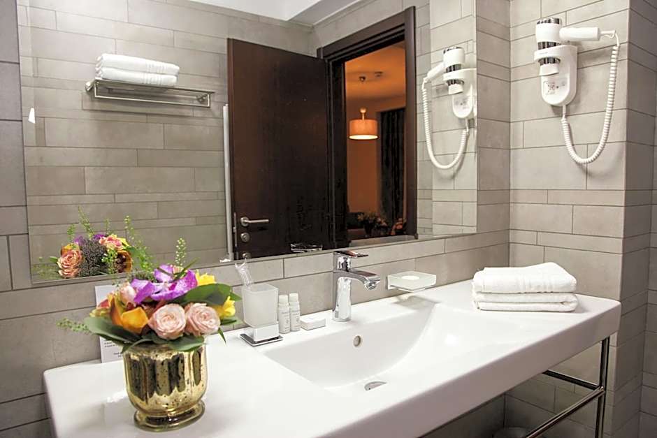 Victoria Bulevard Hotel