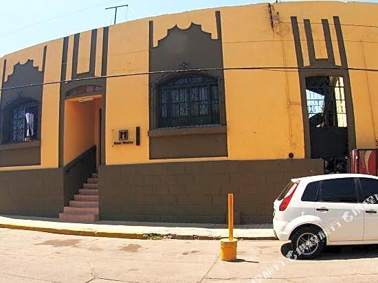 Hotel Mexico Mazatlan in Downtown