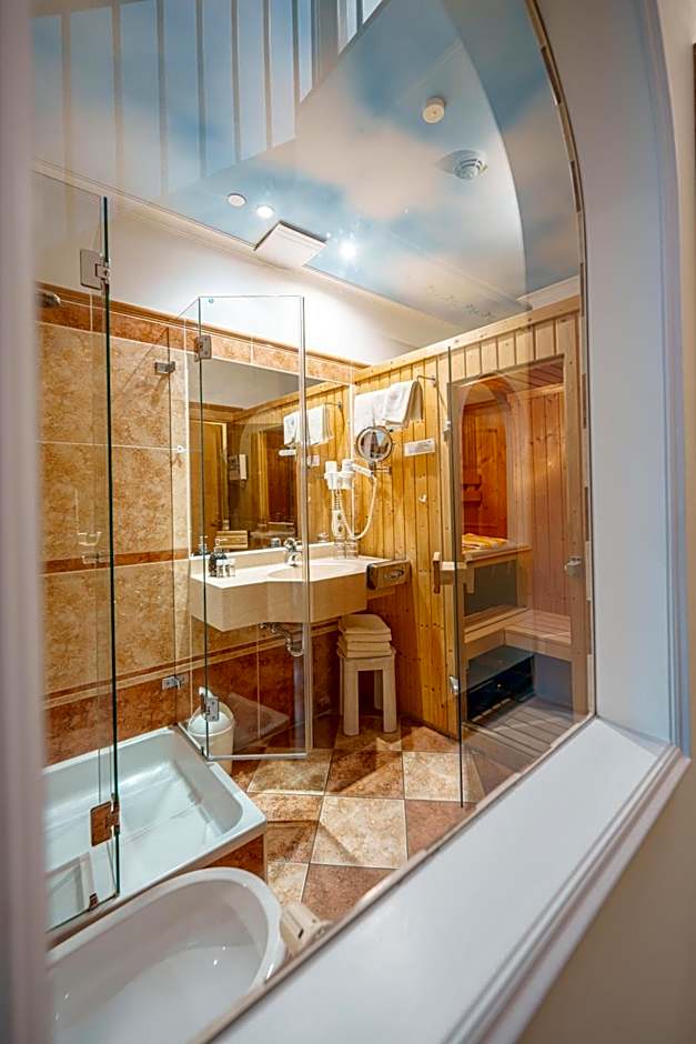 Konig Ludwig Design Hotel NEU Zimmer mit Sauna oder Whirlpool