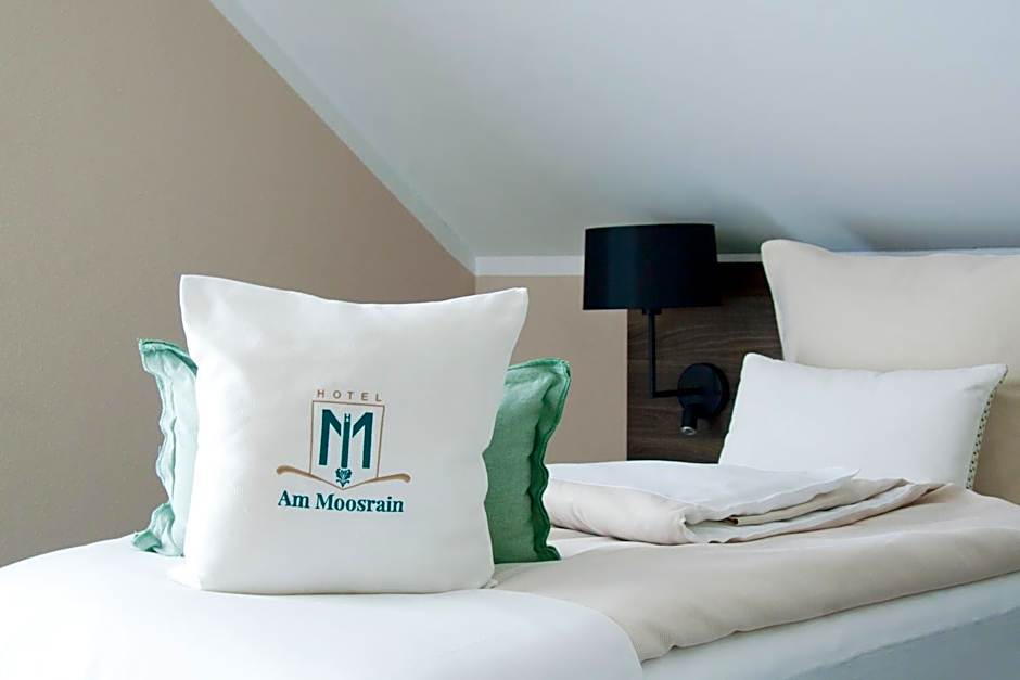 Hotel Am Moosrain Garni