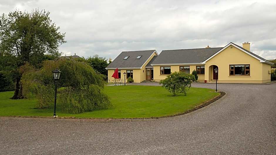 Cois Li Accommodation