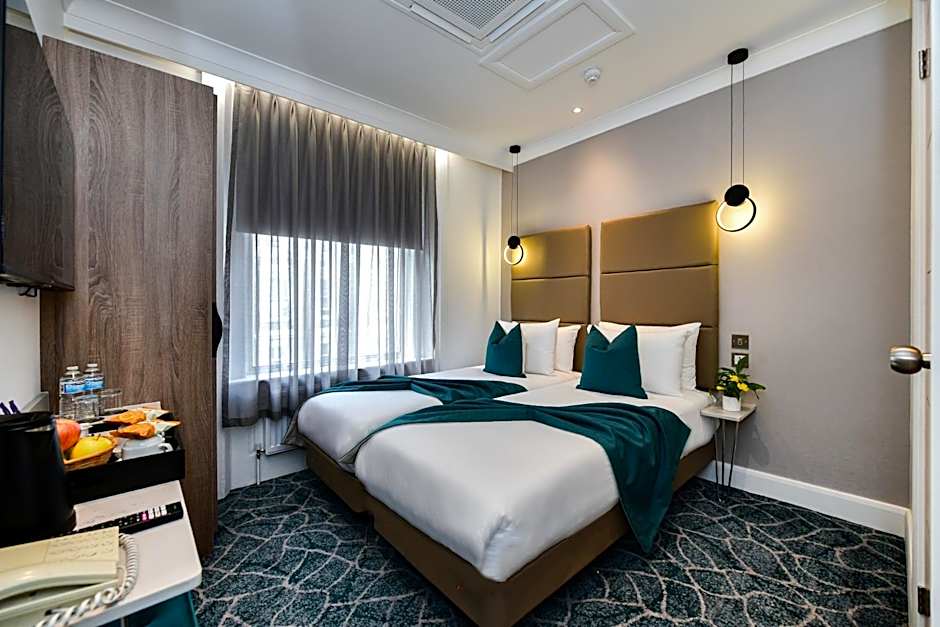 Queens Park Premier London Hyde Park