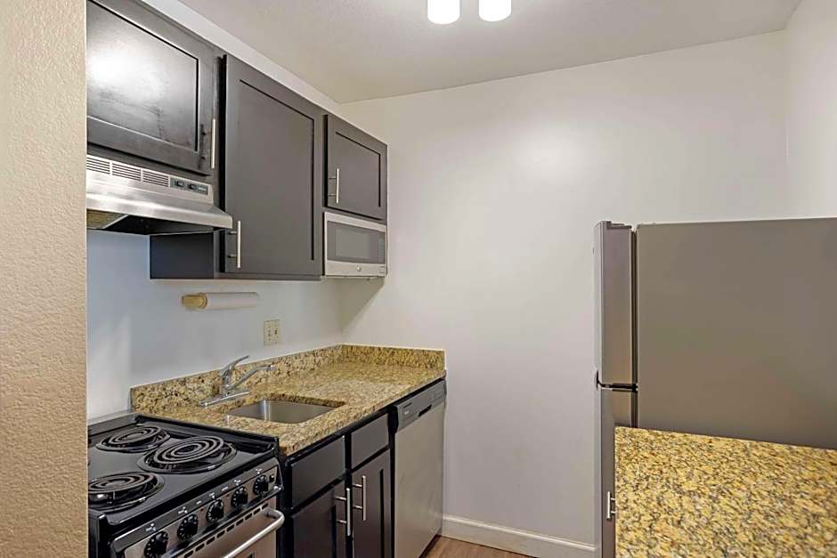 MainStay Suites Mt Laurel - Philadelphia