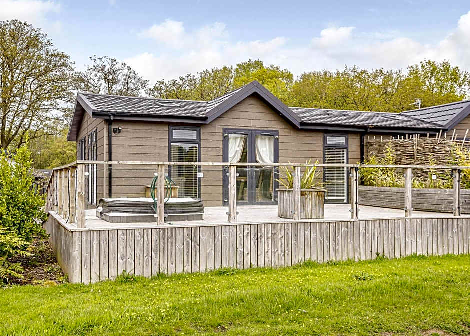 Ladera Retreat Lodges