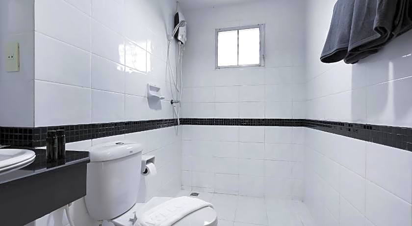 Fullroom 77 Srinakarin