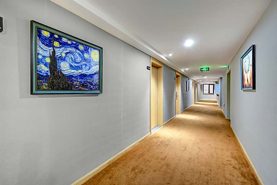 Ibis Harbin West Railway Station Wanda plaza hotel