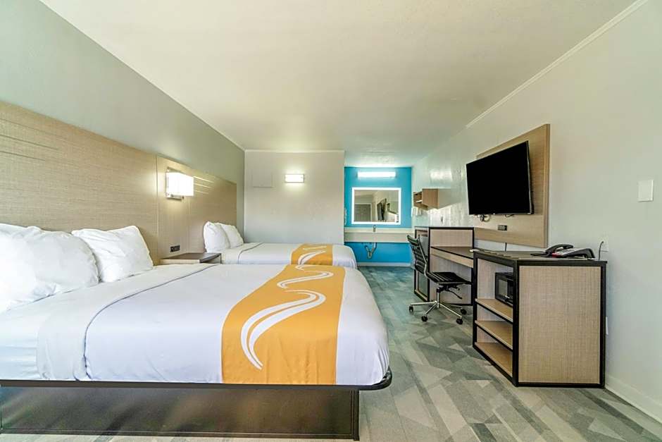 Pleasanton Executive Inn By OYO