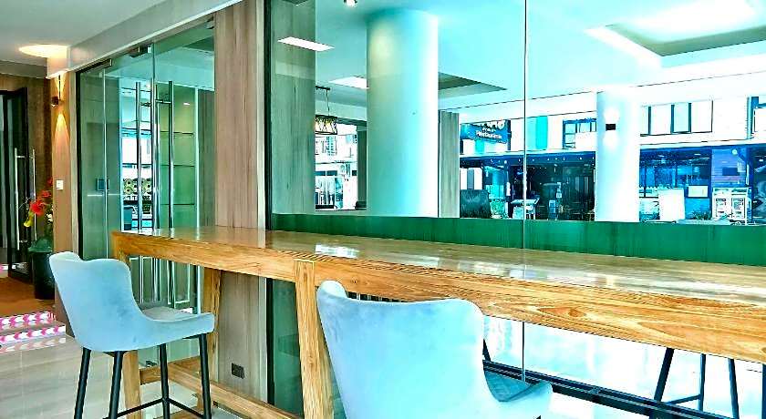 Sira Boutique - Newly renovated