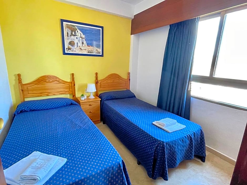 Apartamentos Gemelos 2 y 4 by Gestaltur