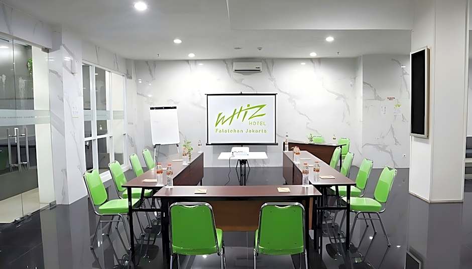 Hotel Urban Falatehan Blok M