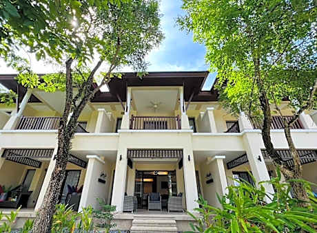 Laguna Village by RESAVA