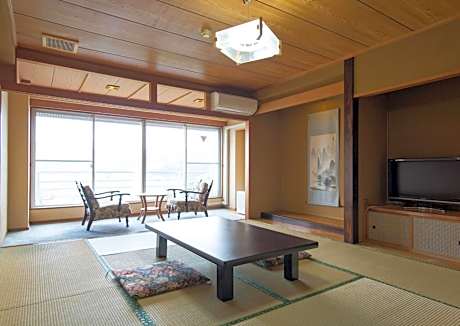Japanese-Style Room with Private Bathroom - Non-Smoking