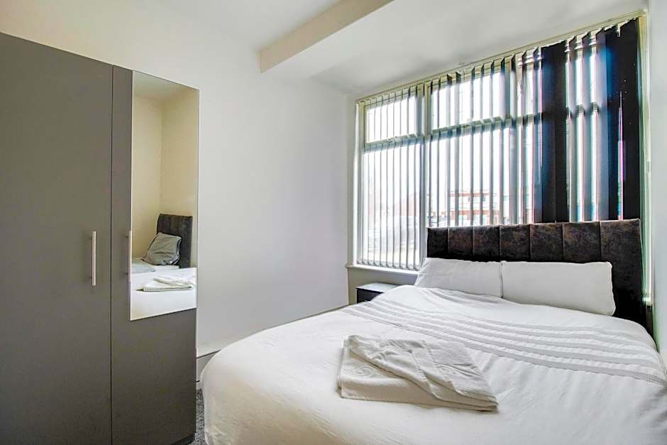 OYO The Longlands Hotel