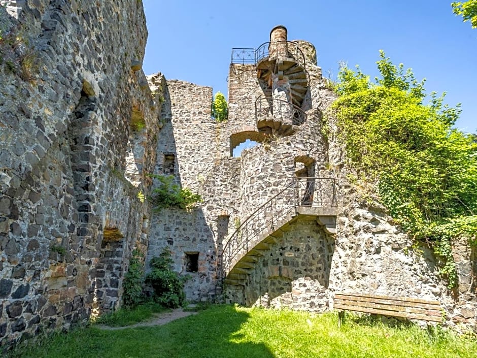 Hotel Burg Staufenberg