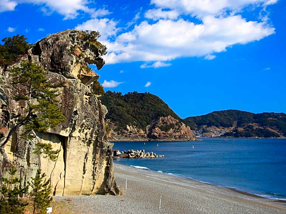 Business Hotel Kawakami Kumano