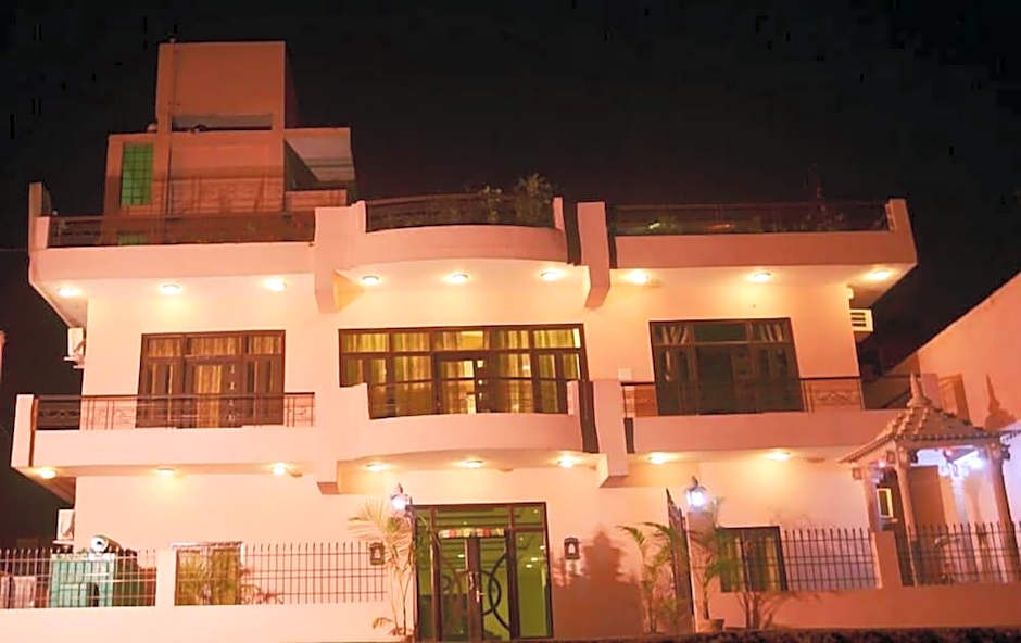 Hotel Ganga Monastery