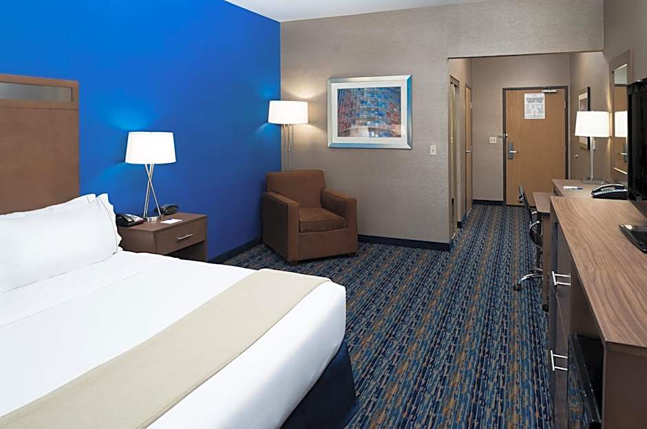 Holiday Inn Express Rocklin - Galleria Area By IHG