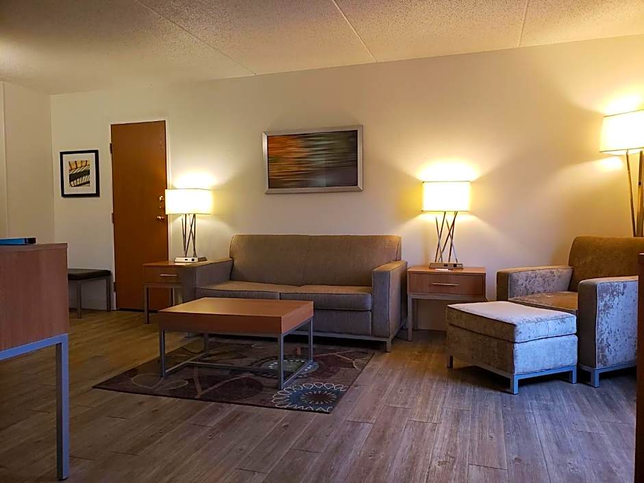 Holiday Inn Express Hotel Pittsburgh-North/Harmarville By IHG