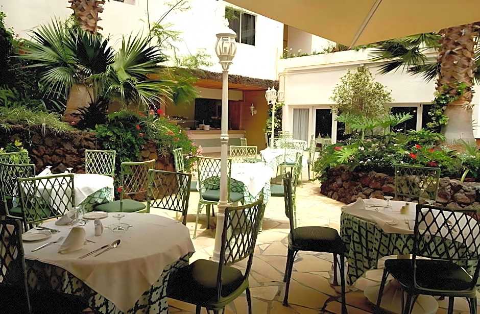 HC Hotel Magec